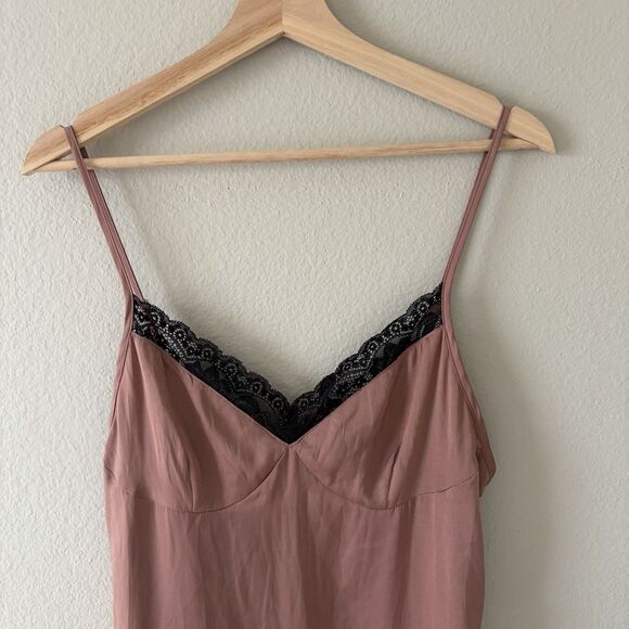 Sky and Sparrow Dusty Rose Satin Black Lace Lined Bodice Slip Mini Dress Size L - Picture 2 of 5